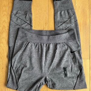 Nike Gray Heather Women’s Athletic Leggings
